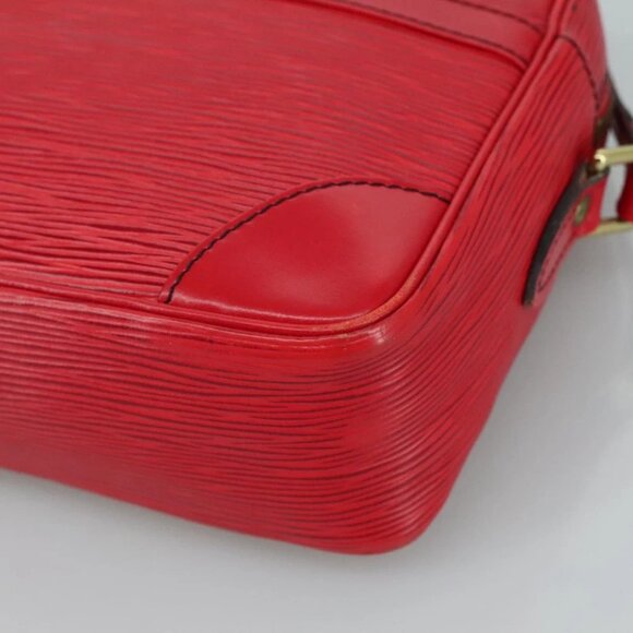 LOUIS VUITTON Epi Trocadero 27 Shoulder Bag Red - Picture 7 of 16